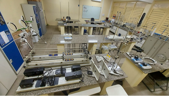 labfis1.png labfis1.png