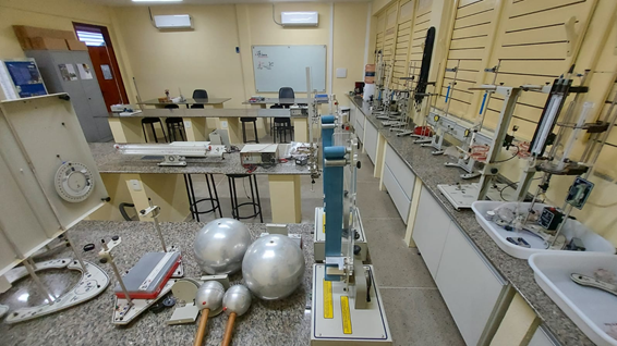 labfis3.png labfis3.png