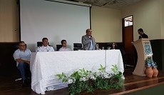 Professor João Vicente em pronunciamento