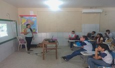 Rita com os alunos da rede municipal