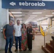 Representantes da incubadora na visita técnica