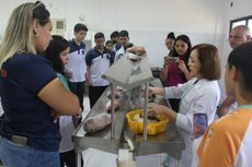 Os alunos tiveram a oportunidade de conhecer os laboratórios