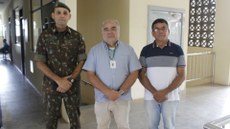 Representantes do TG e da Junta com o diretor-geral do campus de Acaraú