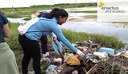 fotolimpezaenactus.jpg Muito lixo depositado irregularmente foi retirado da área