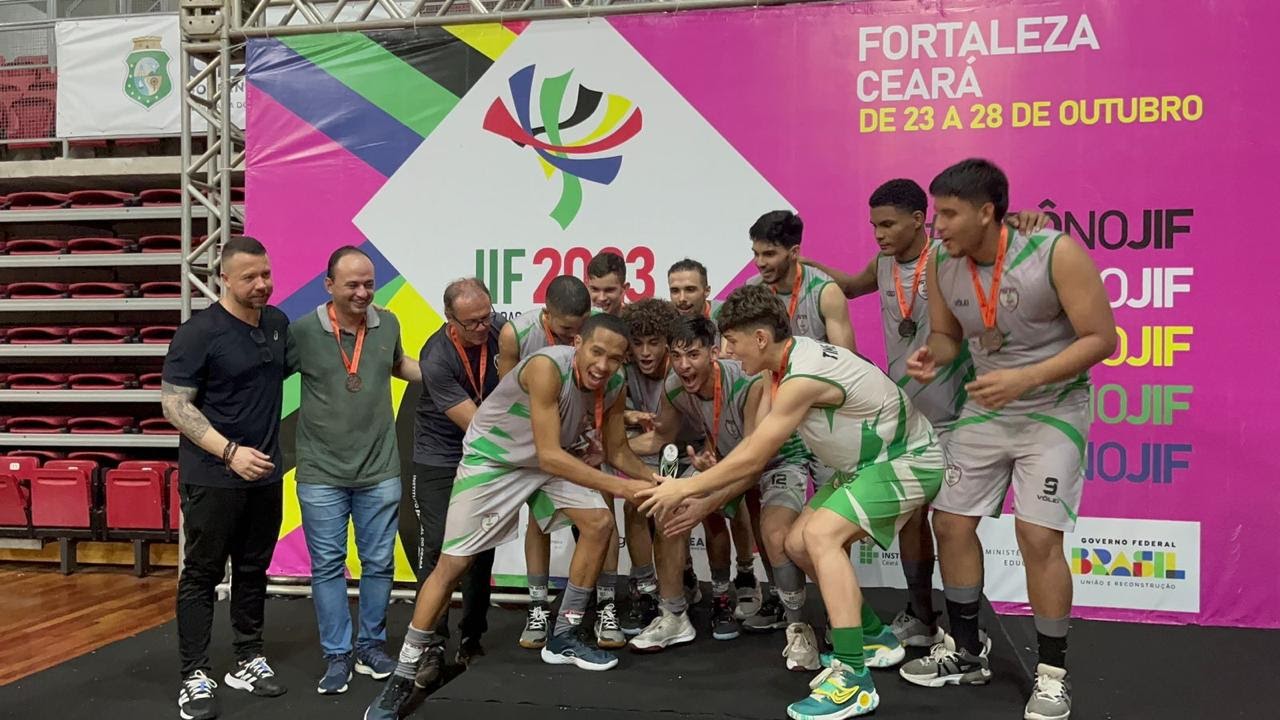 Atletas do campus de Aracati no JIFs