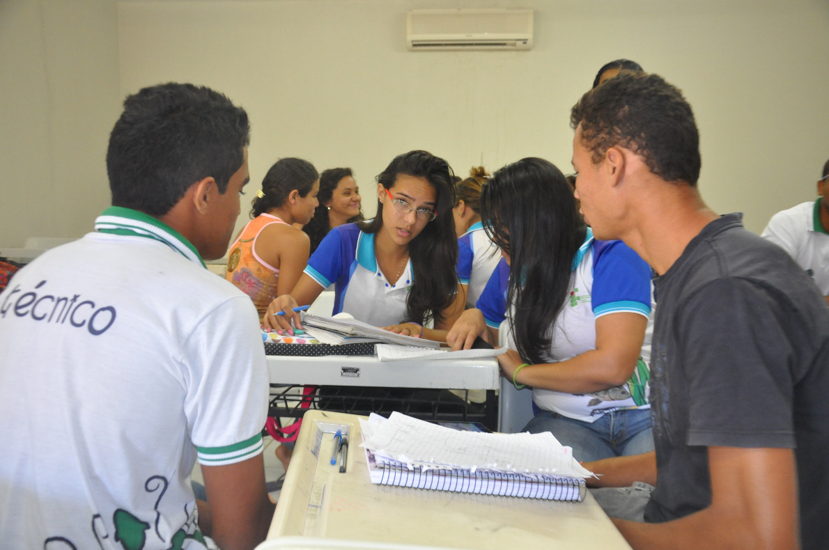 Alunos em sala no campus Aracati