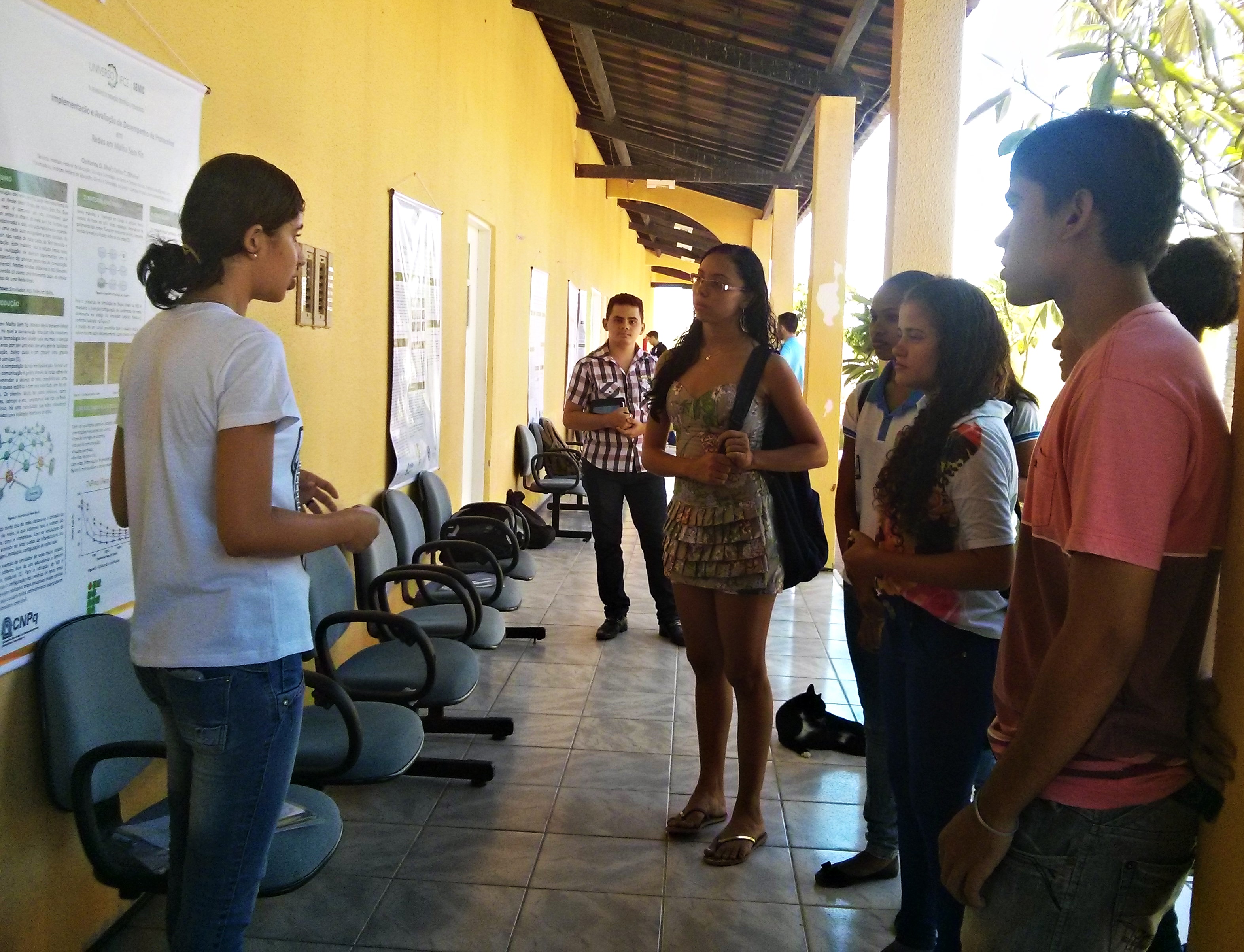 Apresentação de trabalhos no segundo dia do evento