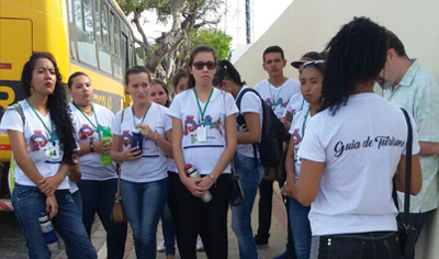 Alunos de Guia de Turismo em atividade prática
