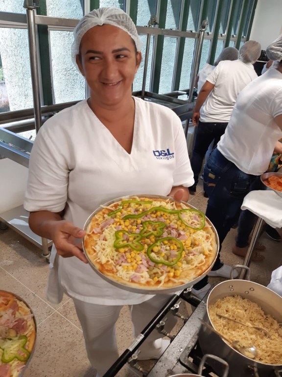 pizza25.jpg pizza25.jpg
