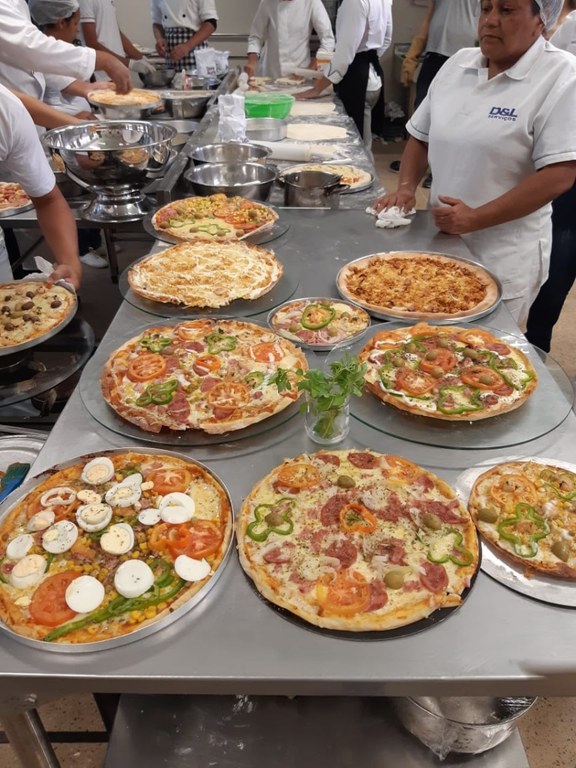 pizza27.jpg pizza27.jpg
