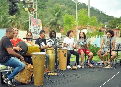 2CANCIONEIROS E RITMOS AFRO-AMERÍNDIOS – Prof. Ricardo Nascimento.jpg 2CANCIONEIROS E RITMOS AFRO-AMERÍNDIOS – Prof. Ricardo Nascimento.jpg
