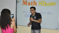 Projeto transmite aulas de Matemática pelo Facebook às 19h de toda segunda-feira