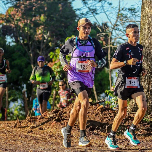 Wellington Carneiro é campeão nos 21km de trilha Wellington Carneiro é campeão nos 21km de trilha