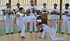 Um dos projetos que selecionam bolsistas é a quarta edição do Capoeira e Educação