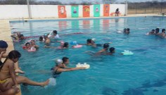 Nadando em Saude.jpg Nadando em Saude.jpg