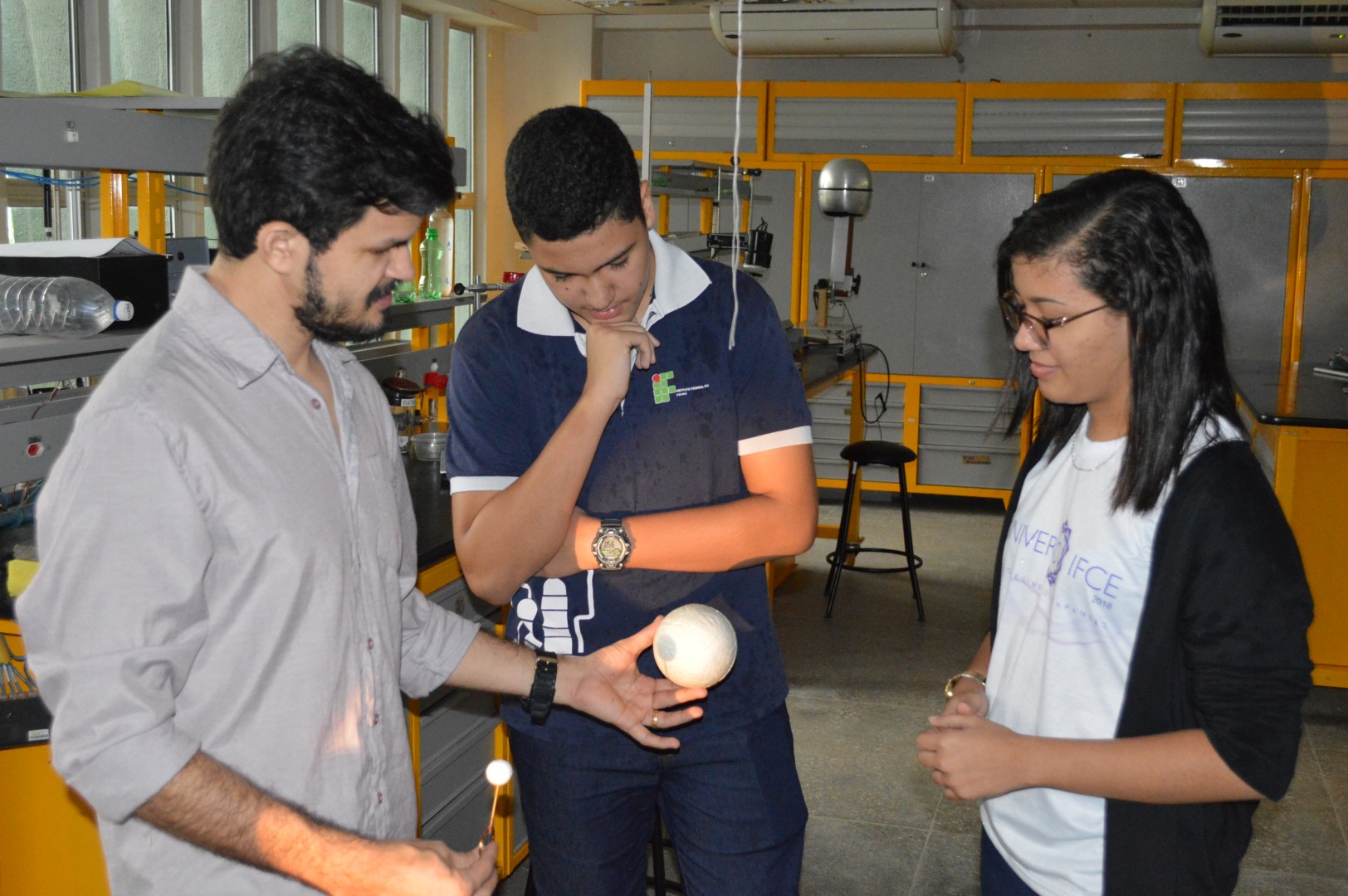 foto-clube-de-astronomia--abril2019 (1).JPG foto-clube-de-astronomia--abril2019 (1).JPG