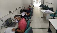 Funcionários da prefeitura de Caucaia no campus do IFCE da cidade