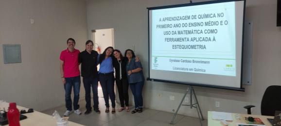 Defesa da aluna Uyraisse Bronnimann.