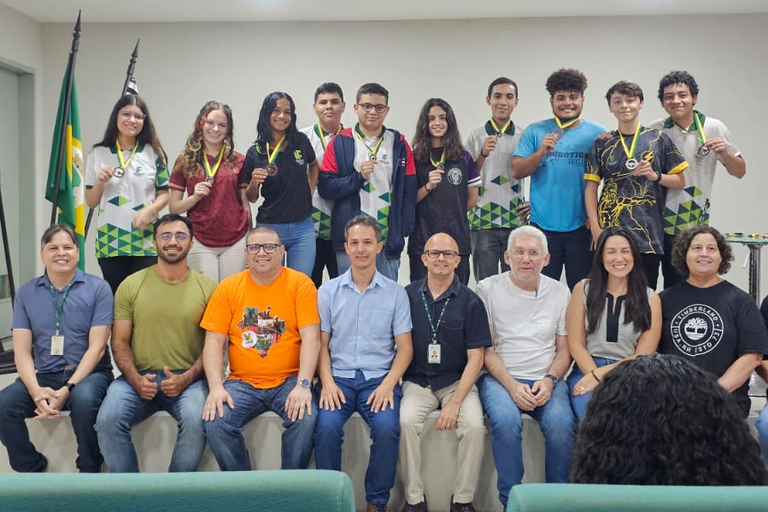 Canguru de Matemática 2024 Canguru de Matemática 2024