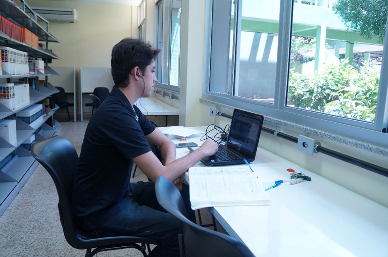 Espaço para estudo individual.JPG