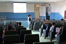 Professora Zuleide Fernandes ministrou palestra sobre a reforma da Base Nacional Curricular Comum (BNCC)(Crédito: professor Pedro Leuis)