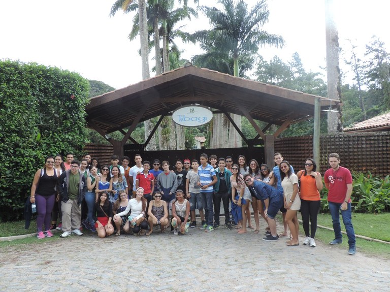 Alunos de Cedro viajam ao Maciço de Baturité.JPG