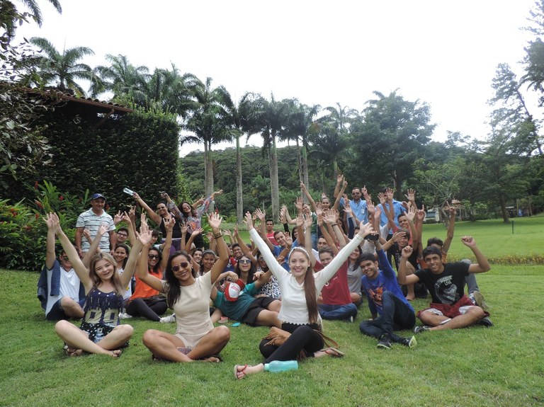 Alunos de Cedro viajam ao Maciço de Baturité.JPG Alunos de Cedro viajam ao Maciço de Baturité.JPG
