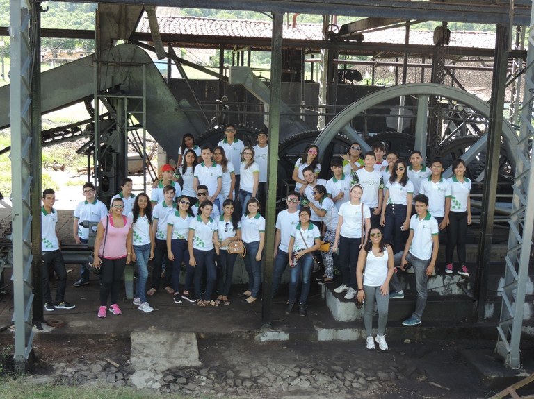 Alunos de Cedro viajam ao Maciço de Baturité.JPG Alunos de Cedro viajam ao Maciço de Baturité.JPG