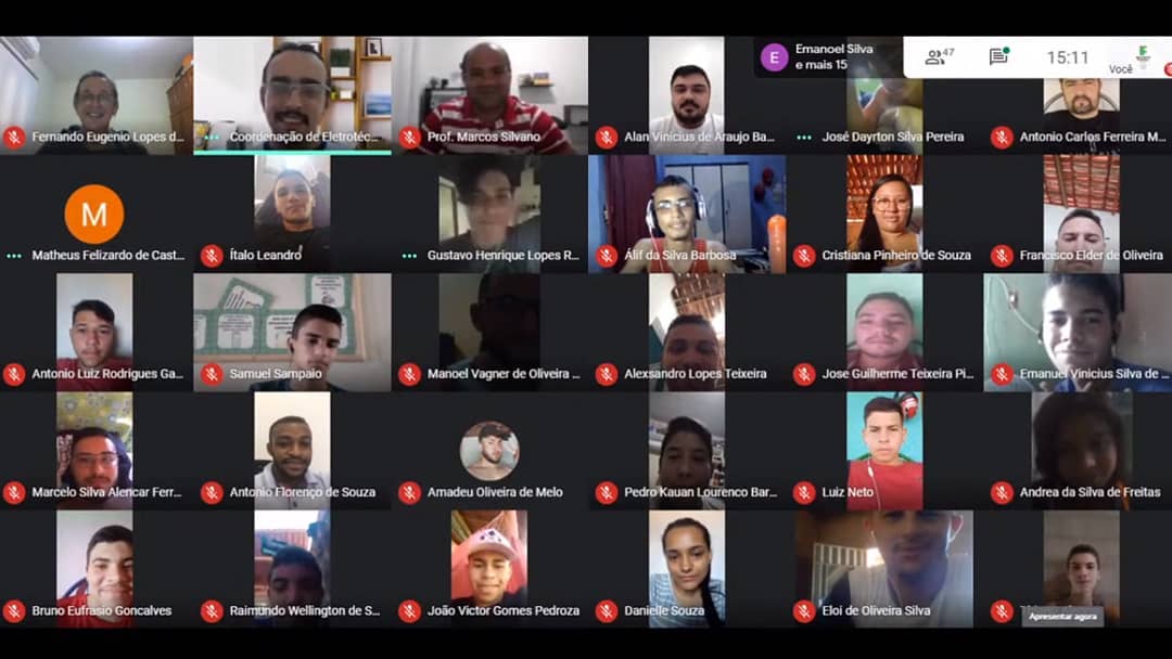 Live de boas-vindas aos alunos novatos do campus do Cedro