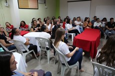 Docentes, técnicas administrativas e colaboradoras prestigiaram o evento. (|Crédito: Anderson Lima)