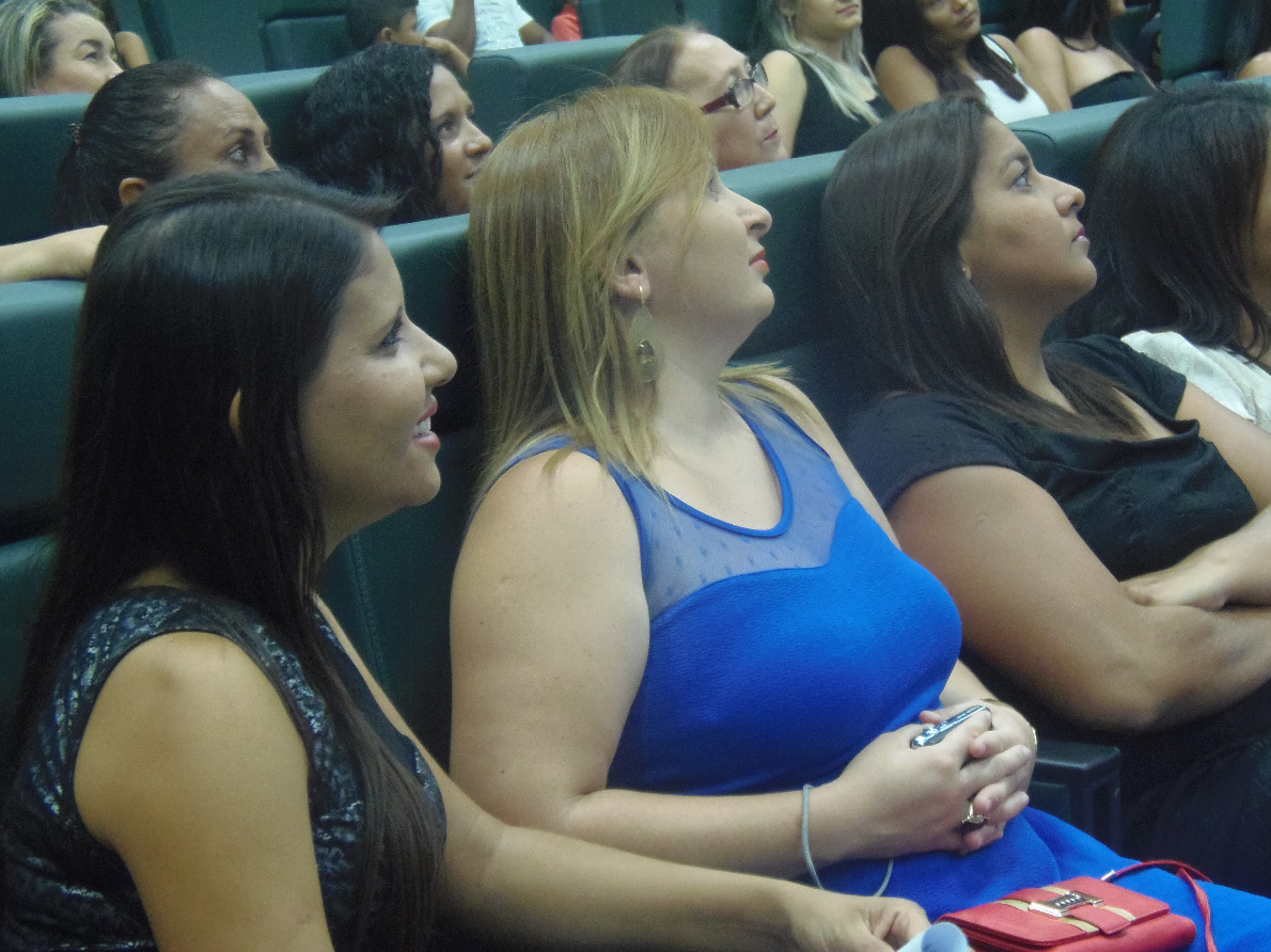Formatura Mulheres Mil 027.JPG