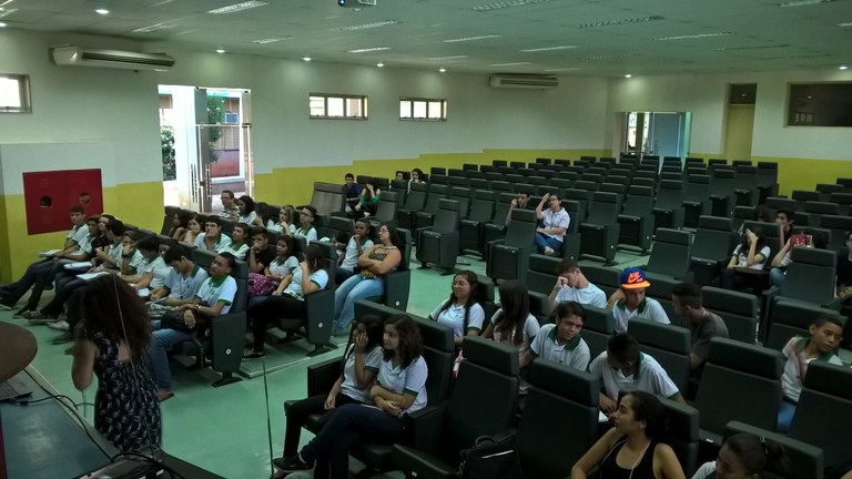 Palestra sobre autoestima.jpg