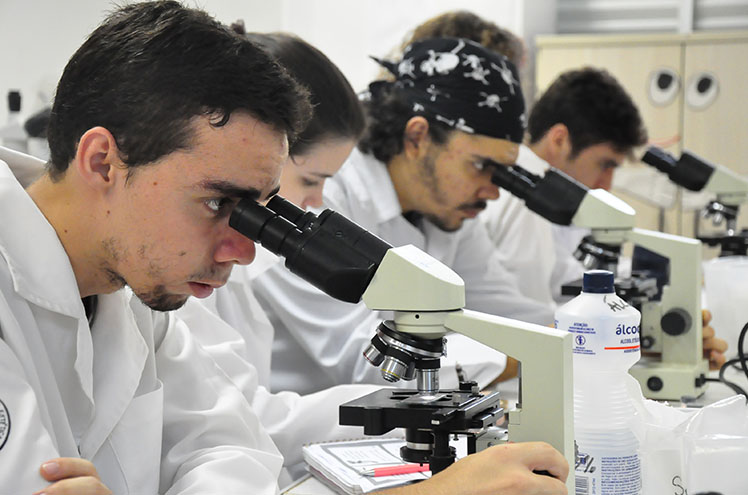 Laboratório de Biologia