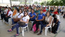 Alunos viajaram no ônibus da instituição