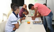 Cerca de 900 eleitores devem participar da consulta.