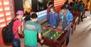 Pebolim, sinuca e jogos de tabuleiro garantem o lazer dos estudaantes