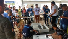 Robôs chamaram a atenção de visitantes