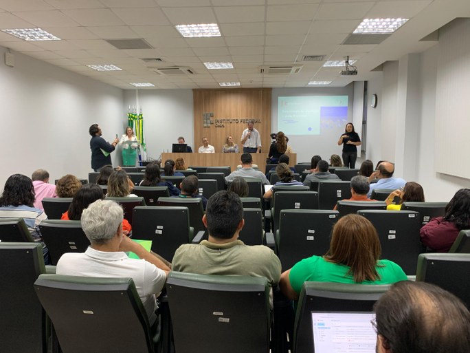 08 Lançamento Educatech