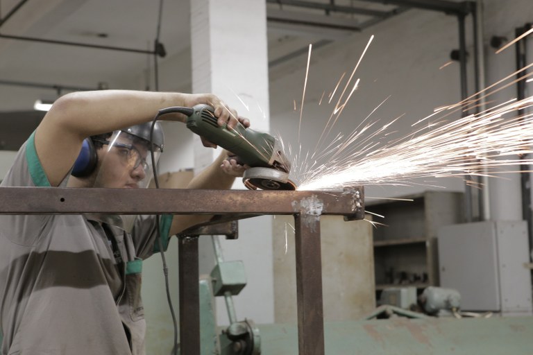 Laboratório de Máquinas Operatrizes