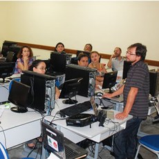 Professor Anaxágoras Girão durante treinamento no Imparh (Foto: Manuella Nobre).