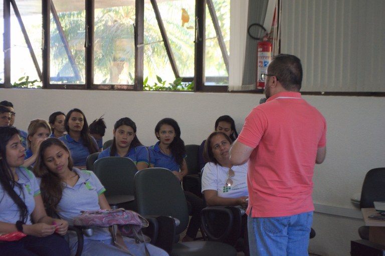 Palestra DST 3.jpg Palestra DST 3.jpg