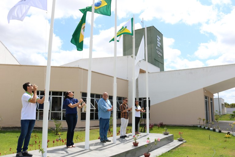 Comunidade acadêmica do IFCE Campus Horizonte comemora 110 anos da Rede Federal de Educação Profissional, Científica e Tecnológica Comunidade acadêmica do IFCE Campus Horizonte comemora 110 anos da Rede Federal de Educação Profissional, Científica e Tecnológica