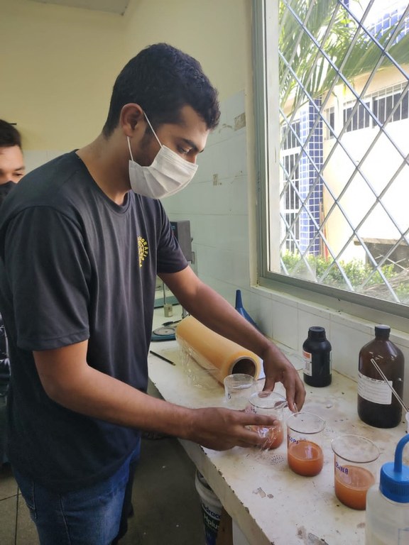 Laboratório de Solos.jpg Laboratório de Solos.jpg