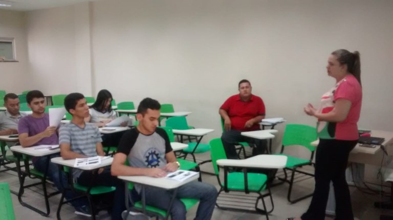 Prof(a) Mira Raya promovendo colaboração técnica Prof(a) Mira Raya promovendo colaboração técnica