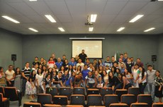 O curso foi apresentado aos novatos, ontem (23/10), durante o I Movimento de Integração com os Calouros de Educação Física (MICAF).