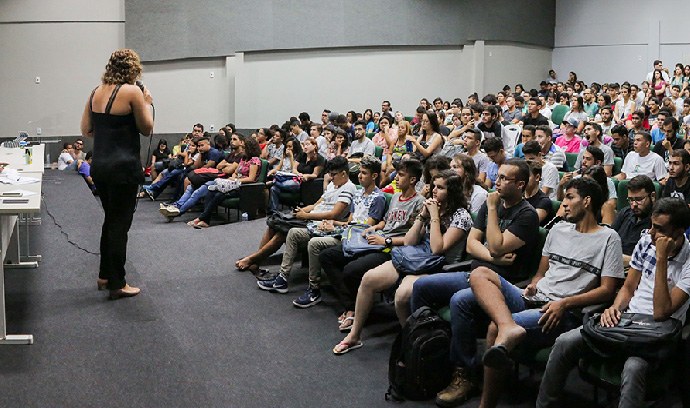 Reunião_Auxílio estudantil_15_05_18.jpg Reunião_Auxílio estudantil_15_05_18.jpg