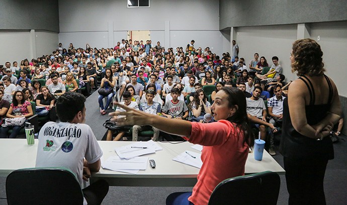 Reunião_Auxílio estudantil_15_05_18_1.jpg Reunião_Auxílio estudantil_15_05_18_1.jpg