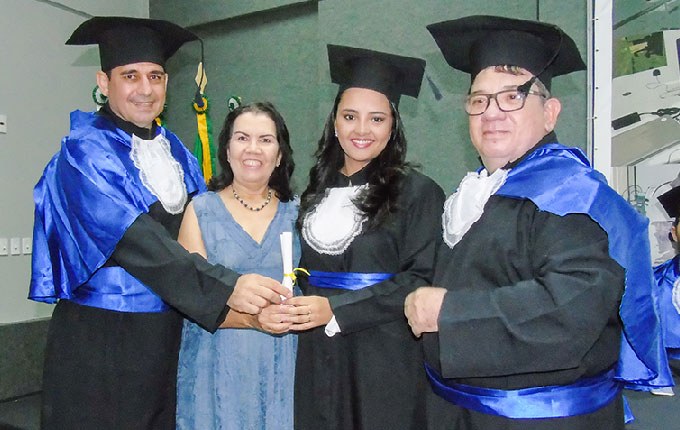 Colação de grau dos cursos superiores 2016.2_08