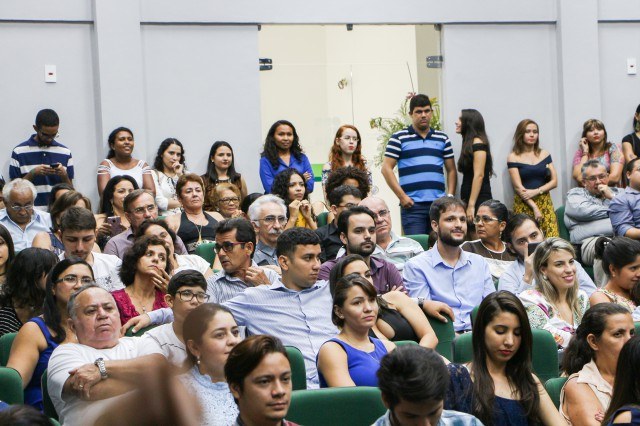 Colação de Grau dos Cursos Superiores 2016.1 Colação de Grau dos Cursos Superiores 2016.1