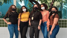 Foto estudantes projeto app